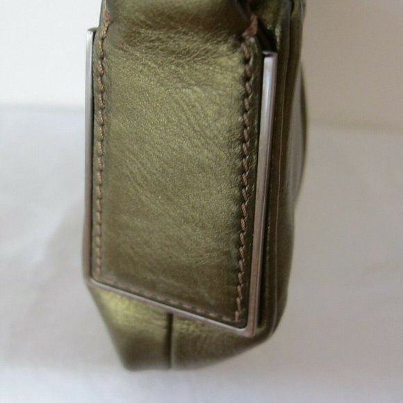 CALVIN KLEIN SMALL PLEATED METALLIC PEWTER FAUX LEATHER HANDBAG - NWOT - Picture 3 of 5
